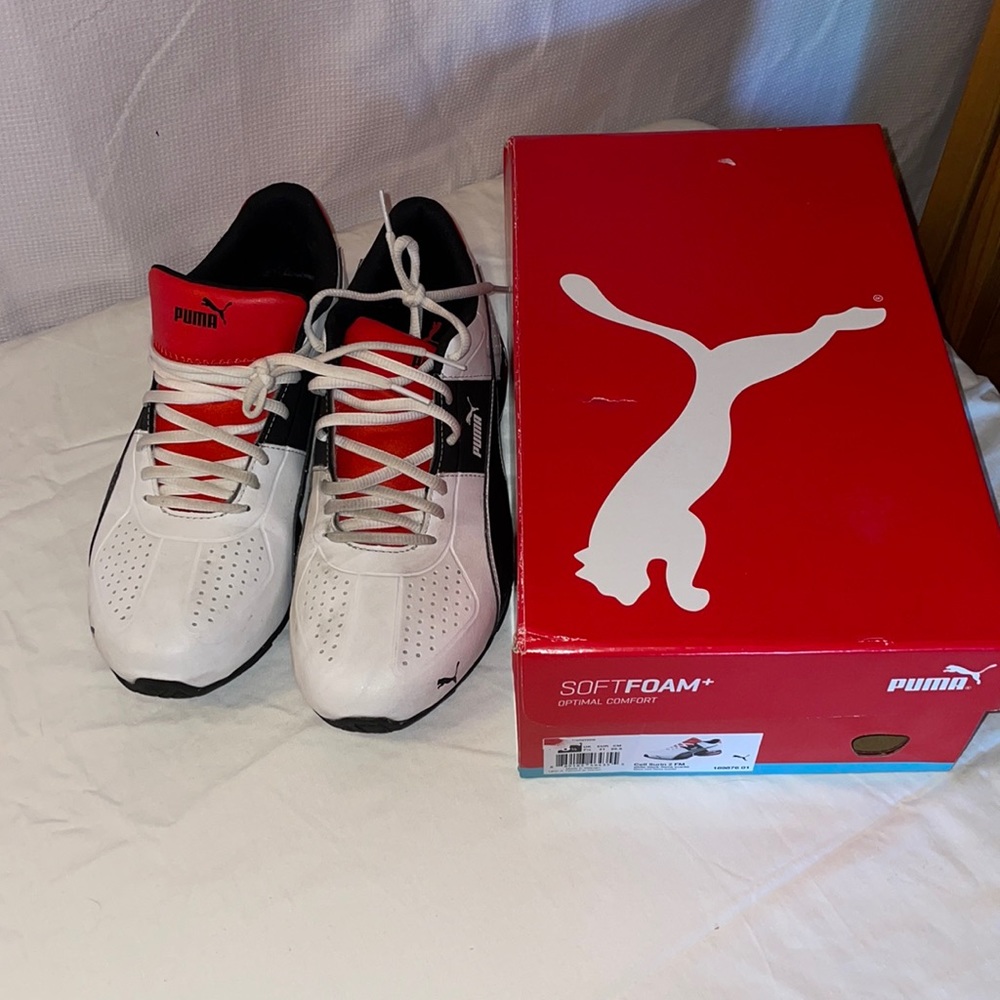 PUMA Men’s size 8 1/2 shoe EUC